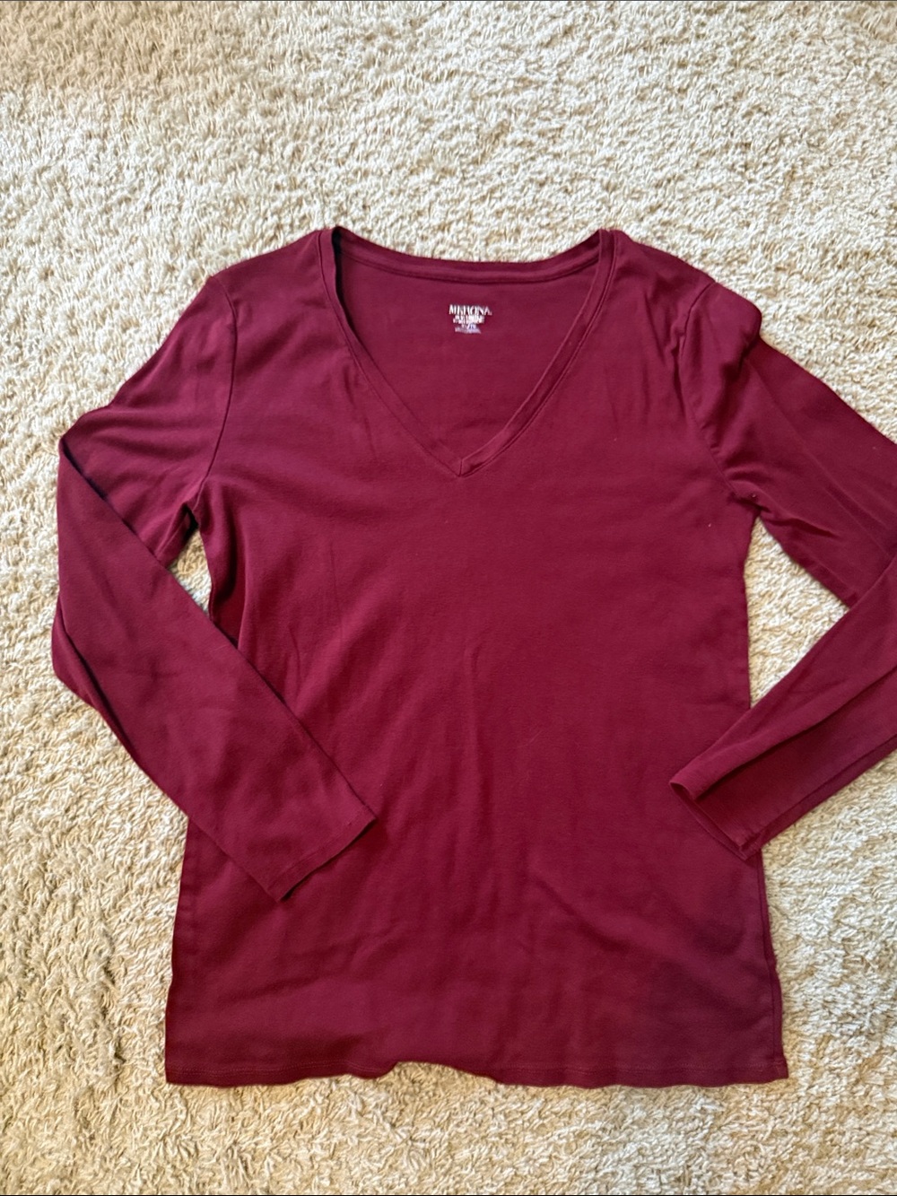 Women’s V-Neck Long Sleeve Top - Burgundy size XL